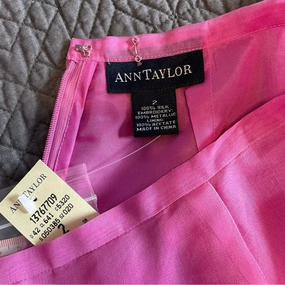 Ann Taylor Vintage, 100% Silk 3pcs Evening Wear (w/Matching Shawl) Size:  2 - Picture 11 of 15